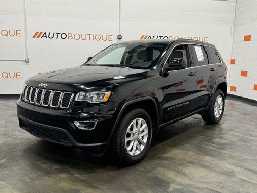 2022 Jeep Grand Cherokee Laredo