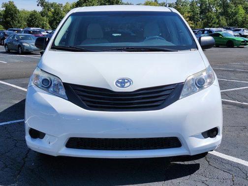 2014 Toyota Sienna L