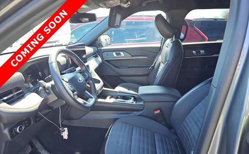 CARBONIZED GRAY METALLIC 2025 Ford Explorer ST-Line