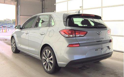 2020 Hyundai Elantra GT Base