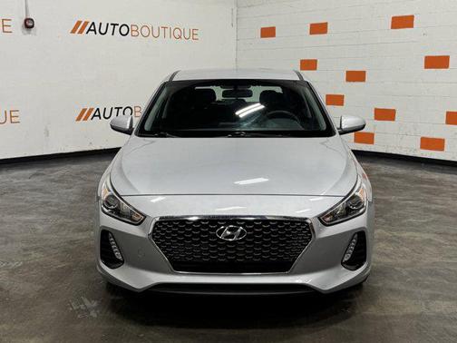 2020 Hyundai Elantra GT Base
