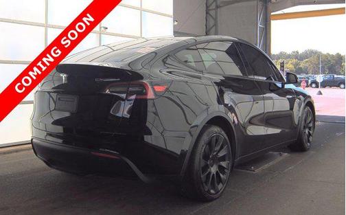 2021 Tesla Model Y Standard Range Rear-Wheel Drive