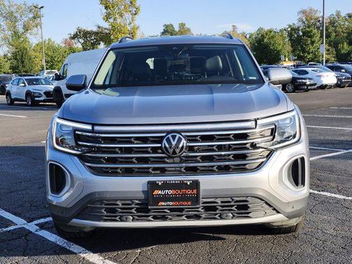 2024 Volkswagen Atlas 2.0T SE w/Technology 4MOTION