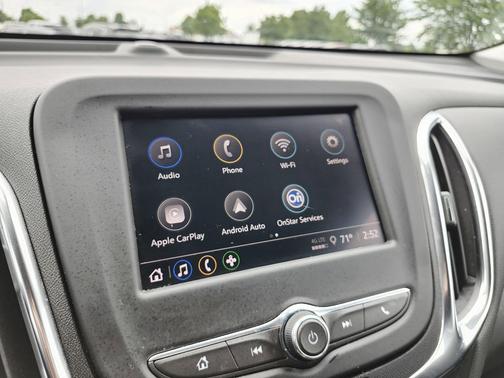 Blue Glow Metallic 2022 Chevrolet Equinox 1LT