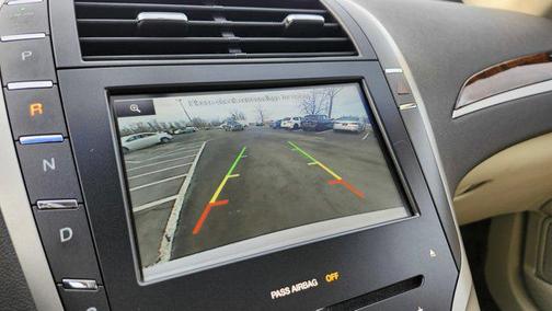 2015 Lincoln MKZ Base