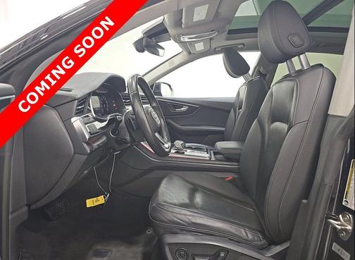 Mythos Black Metallic 2023 Audi Q8 55 Premium Plus