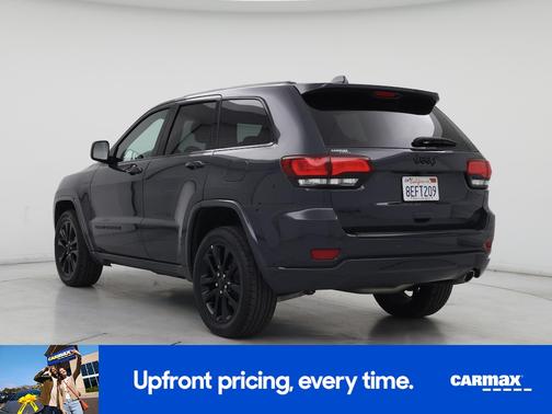 Gray 2018 Jeep Grand Cherokee Altitude