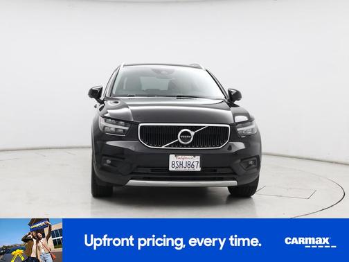 2020 Volvo XC40 T5 Momentum