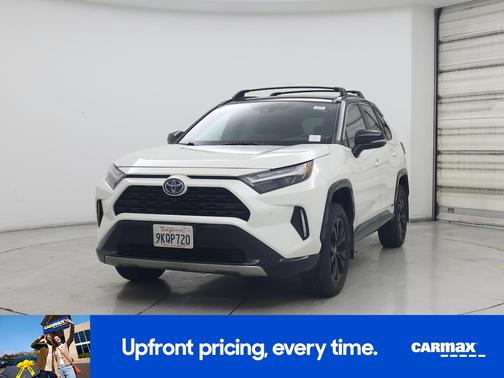 White 2022 Toyota RAV4 Hybrid XSE