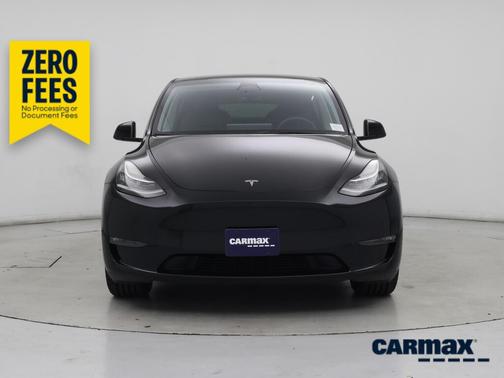 Black 2022 Tesla Model Y Long Range