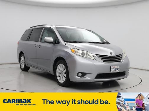 2013 Toyota Sienna XLE