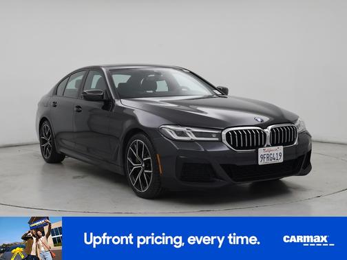 Gray 2023 BMW 530 I