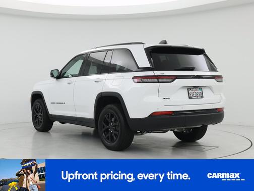 White 2025 Jeep Grand Cherokee Altitude X