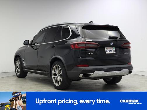 Black 2022 BMW X5 sDrive40i