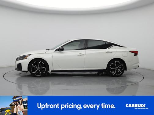 2023 Nissan Altima SR