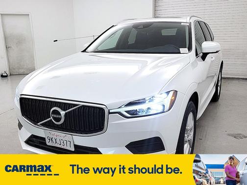 2020 Volvo XC60 T5 Momentum