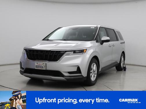 2022 Kia Carnival LXS