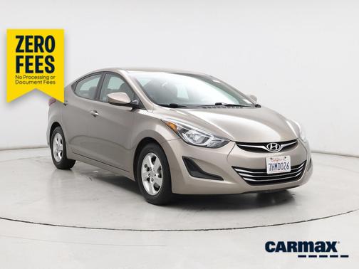 Gold 2014 Hyundai ELANTRA SE