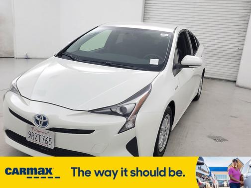 2016 Toyota Prius Two