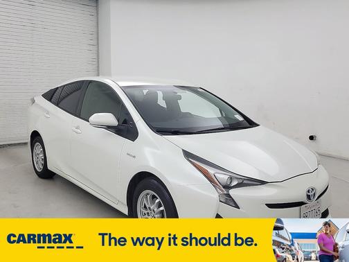 2016 Toyota Prius Two
