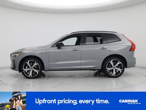 2025 Volvo XC60 Plug-In Hybrid T8 Ultra