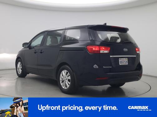 2017 Kia Sedona L