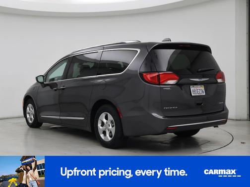 2018 Chrysler Pacifica Hybrid Touring L