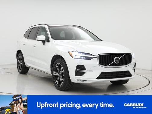 2022 Volvo XC60 B5 Momentum