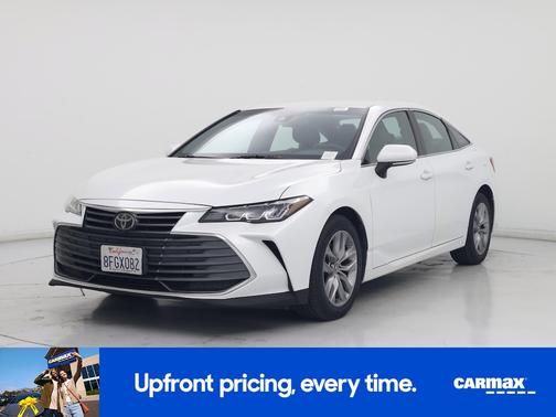 2019 Toyota Avalon XLE