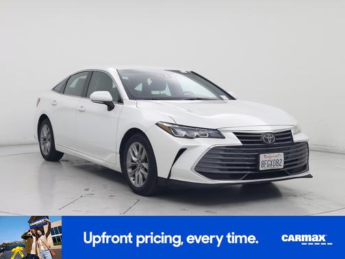 2019 Toyota Avalon XLE