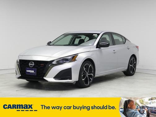 2023 Nissan Altima SR