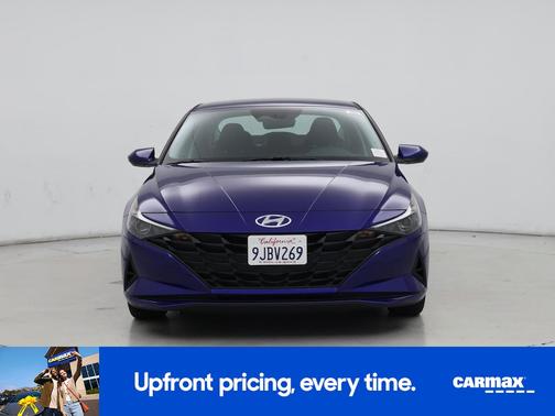 2022 Hyundai ELANTRA SE