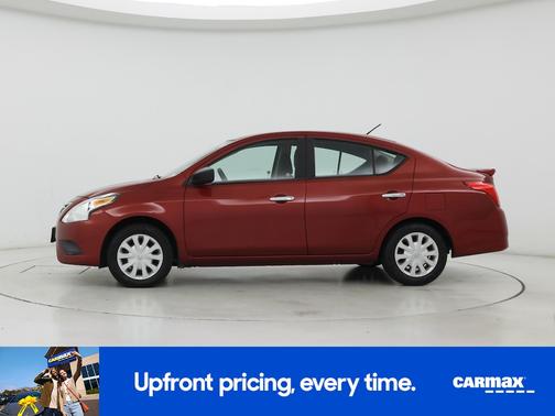 2017 Nissan Versa SV