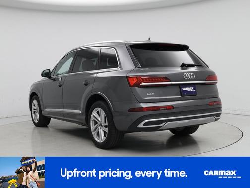 Gray 2022 Audi Q7 Premium Plus