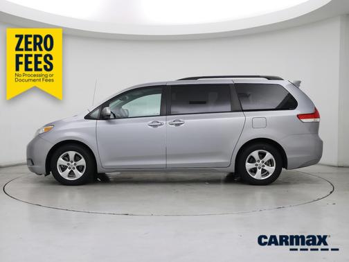 Gray 2014 Toyota Sienna LE