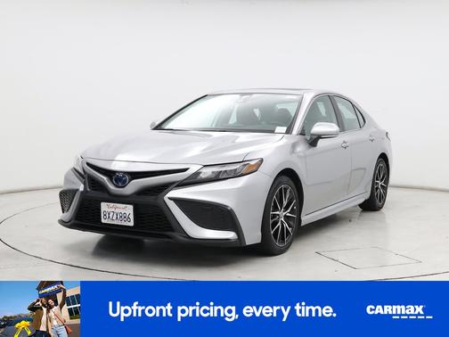 2021 Toyota Camry Hybrid SE
