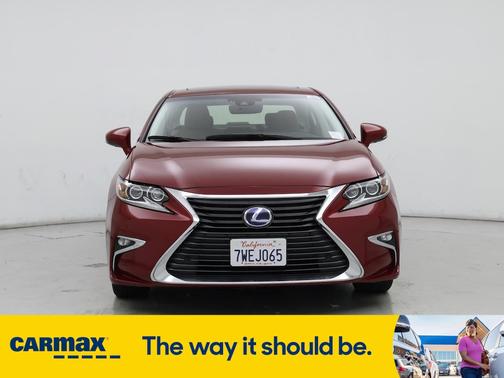 2017 Lexus ES 300h 