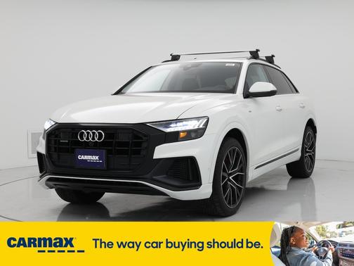 2019 Audi Q8 Premium Plus