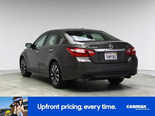 2016 Nissan Altima SV