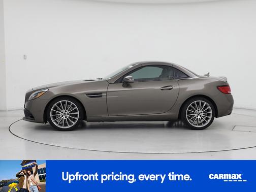 2019 Mercedes-Benz SLC 300 