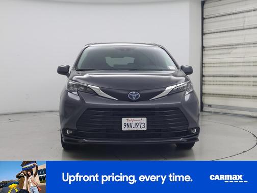 Gray 2025 Toyota Sienna XLE