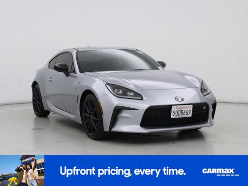 2025 Toyota GR86 Premium