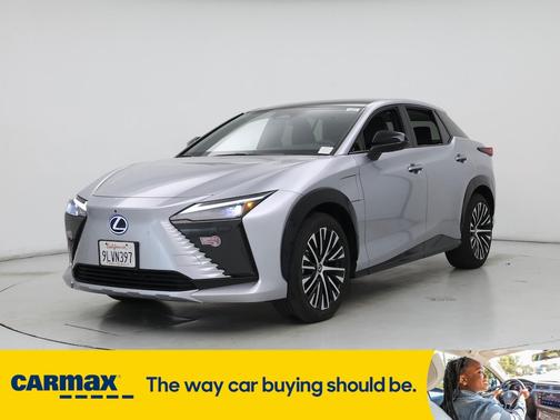 2023 Lexus RZ 450e Luxury