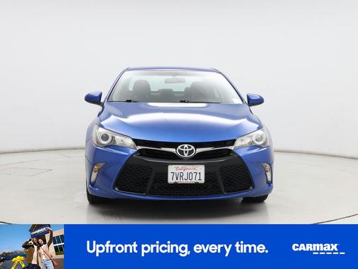 Blue 2017 Toyota Camry SE