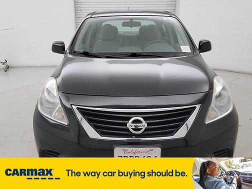 2014 Nissan Versa SV
