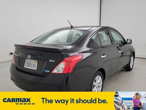 2014 Nissan Versa SV