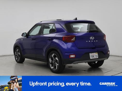 2022 Hyundai VENUE SEL