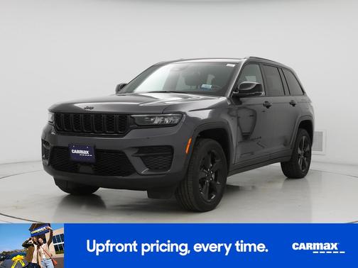 2023 Jeep Grand Cherokee Laredo