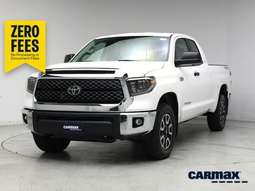 White 2021 Toyota Tundra SR5
