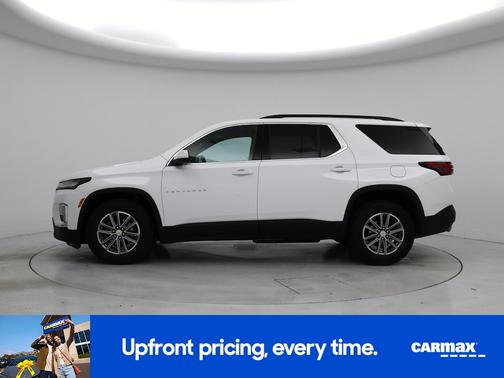 White 2023 Chevrolet Traverse LT Leather